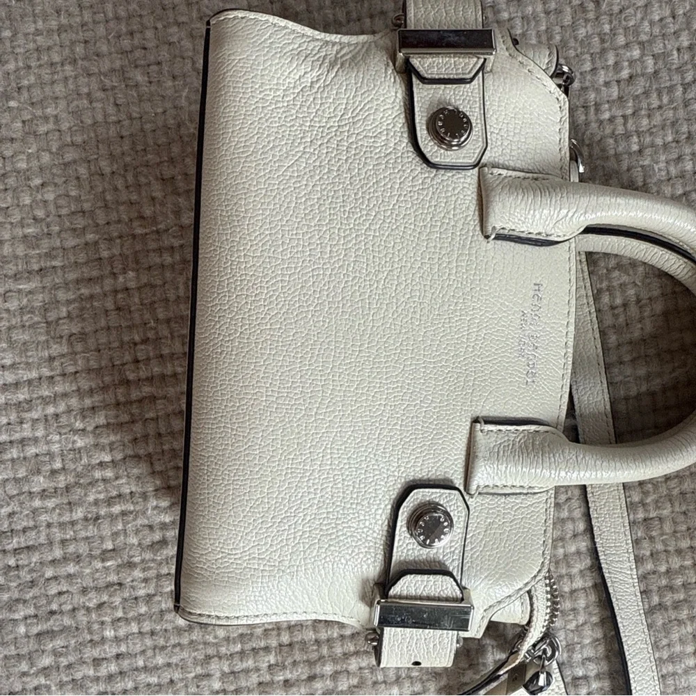 Henri Bendel NY micro mini “birkin lookalike” purse white leather - Picture 3 of 7